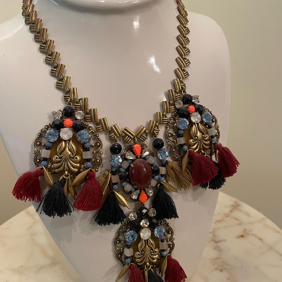 Jcrew statement necklace - Picture 3 of 3